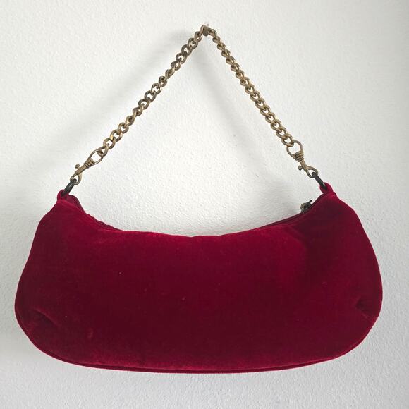 Vintage XOXO Y2K Burgundy Red Velvet Gold Chain Purse with Charms Shoulder Bag - Picture 3 of 10